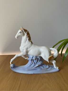 Elan Gallery Ceramic Horse on Blue Wave Base Designed in England 9”